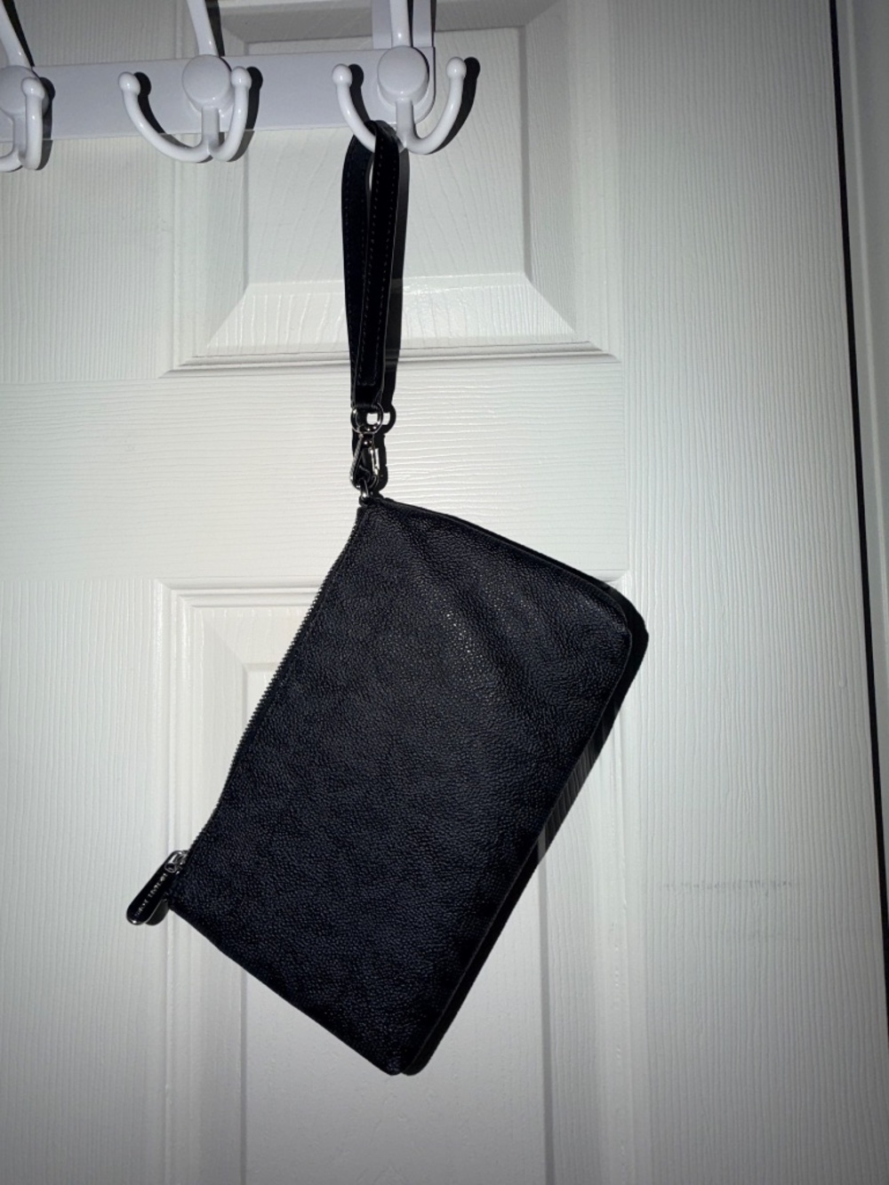 Michael Kors Wristlet - Picture 2 of 6